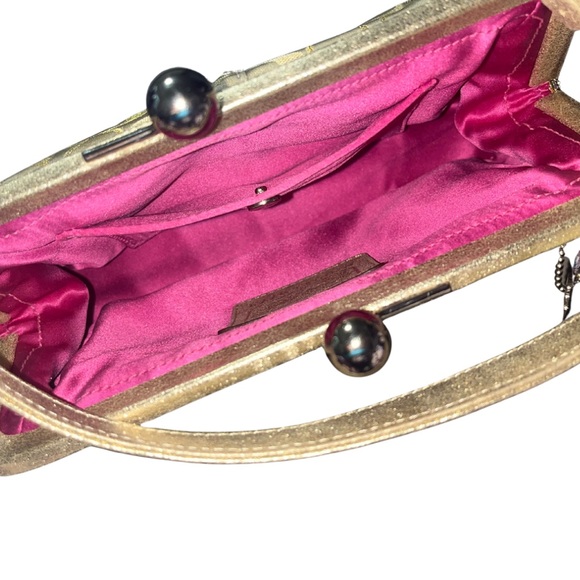 Y2k Coach Vintage Gold Metallic “C”Signature Kiss-lock Frame Handbag, Charm - Picture 16 of 16